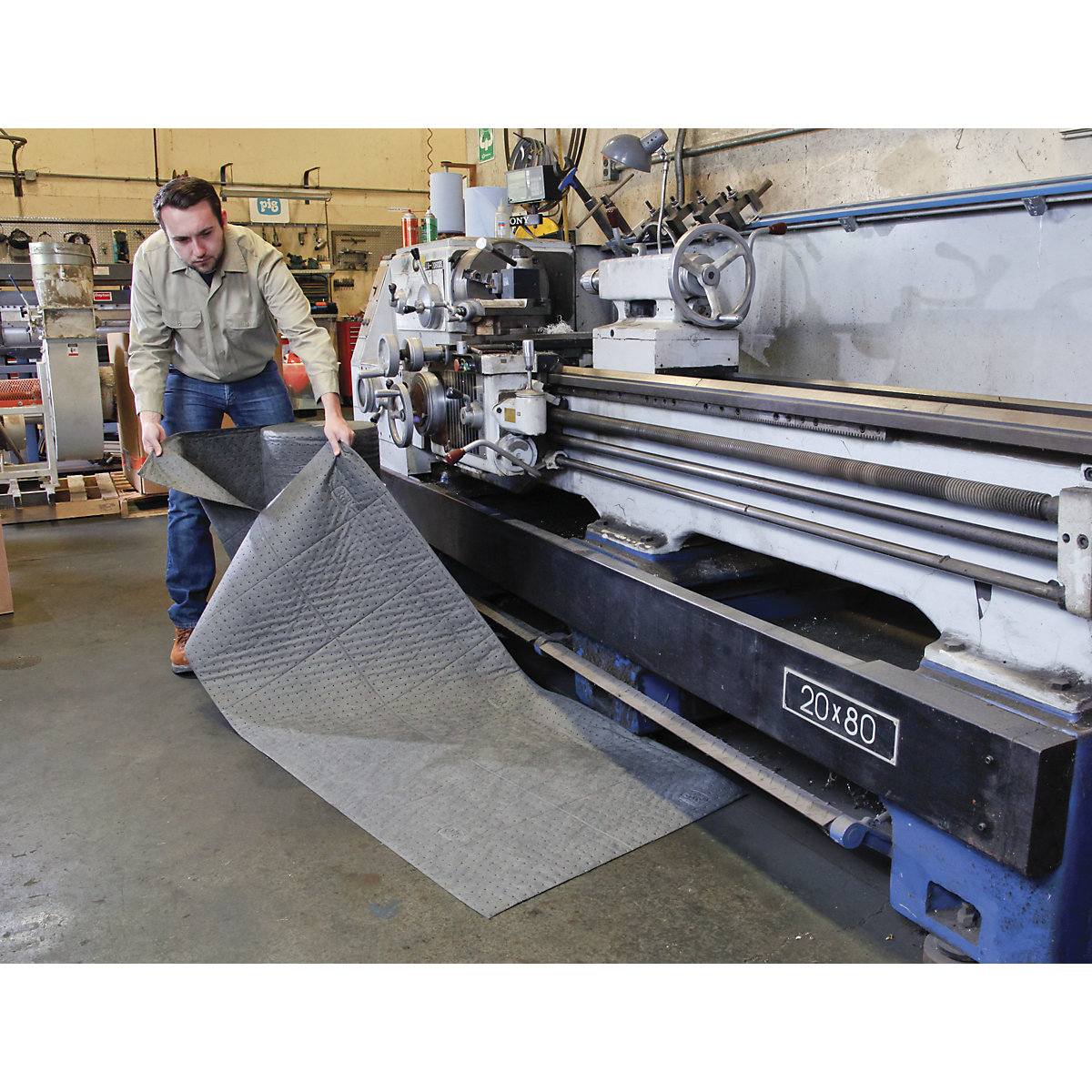Rolă universală din material absorbant – PIG (Imagine produs 2)-1