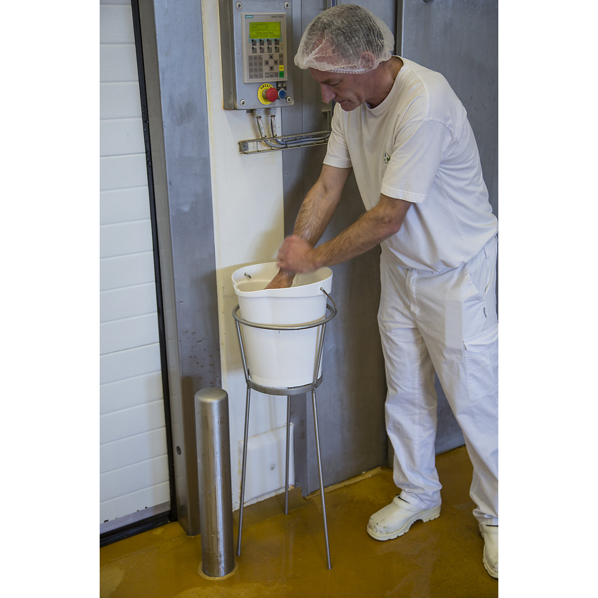 Cubo, apto para alimentos – Vikan (Imagen del producto 3)-2