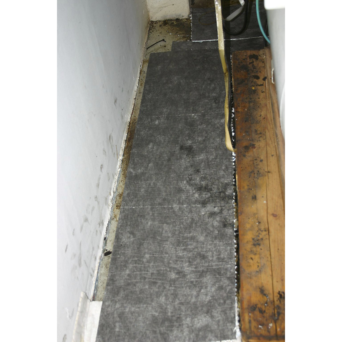 Material absorbant universal DuraSoak® (Imagine produs 2)-1