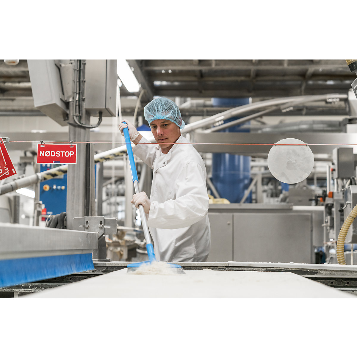 Coadă de aluminiu, ergonomică – Vikan (Imagine produs 3)-2