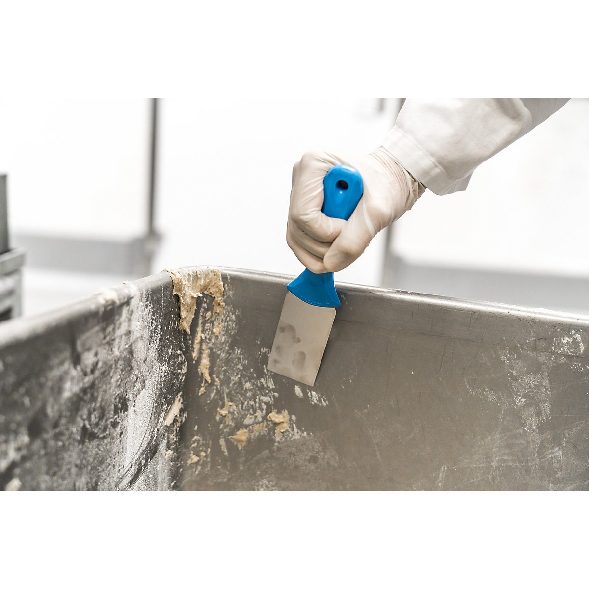 Racletă de mână cu lamelă din inox – Vikan (Imagine produs 6)-5