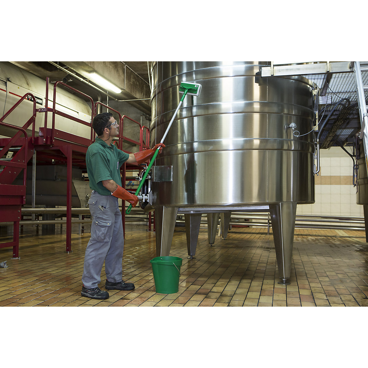 Cabo em alumínio, ergonómico – Vikan (Imagem do produto 3)-2