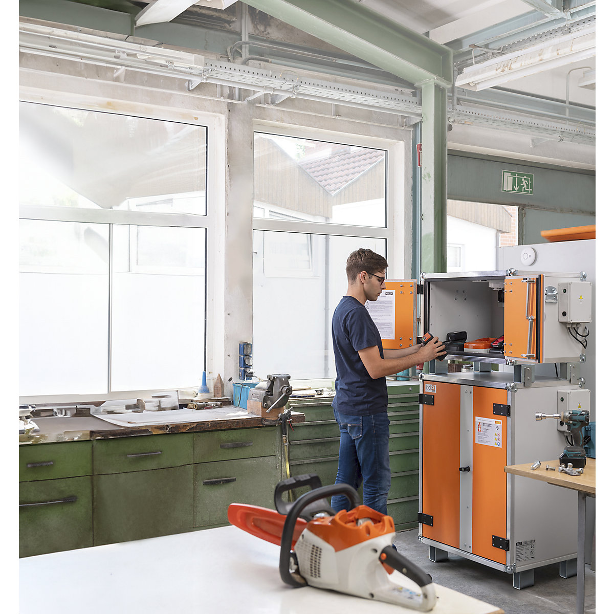 Veilige acculaadkast BASIC – CEMO (Productafbeelding 10)-9