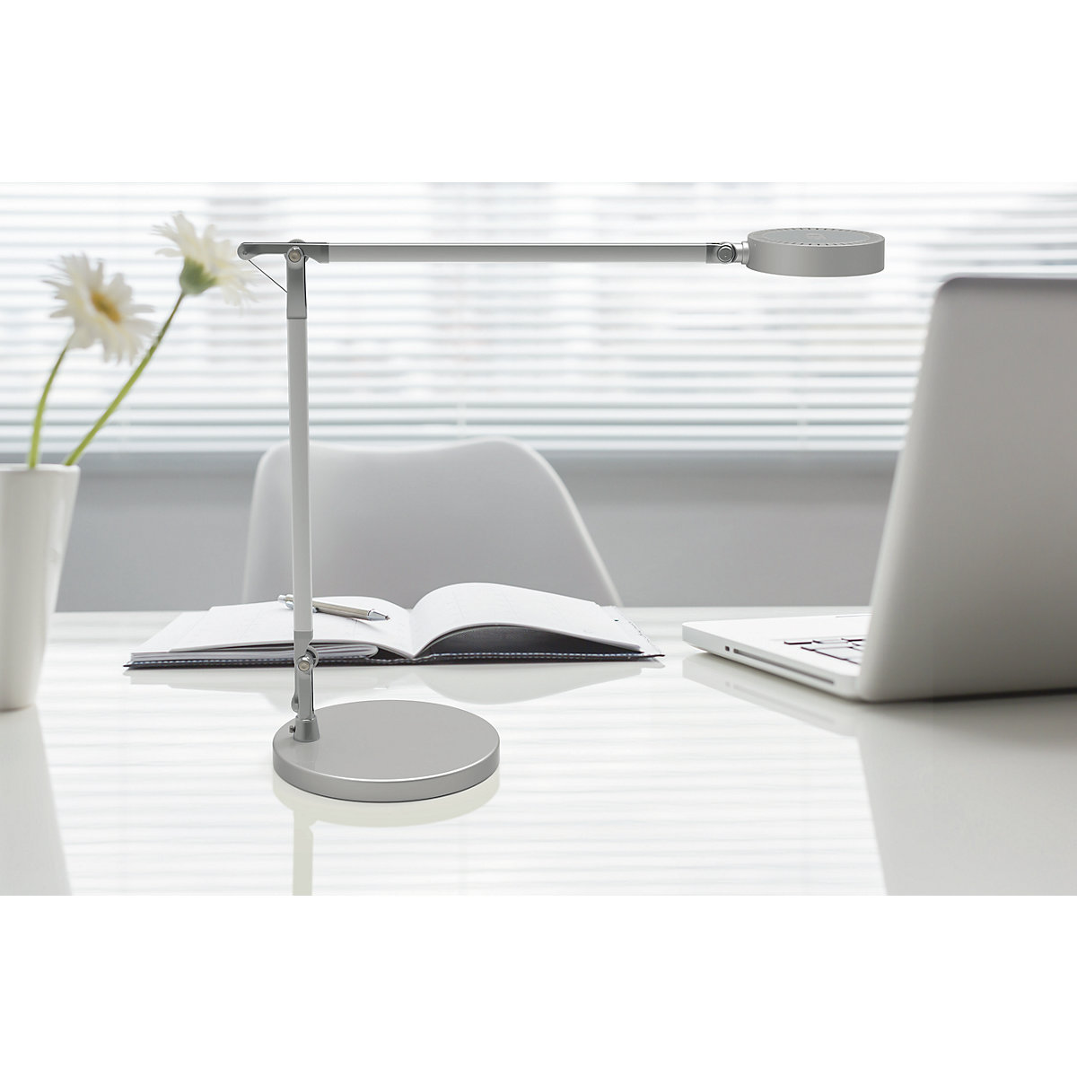 MAULgrace LED desk lamp – MAUL (Product illustration 7)-6