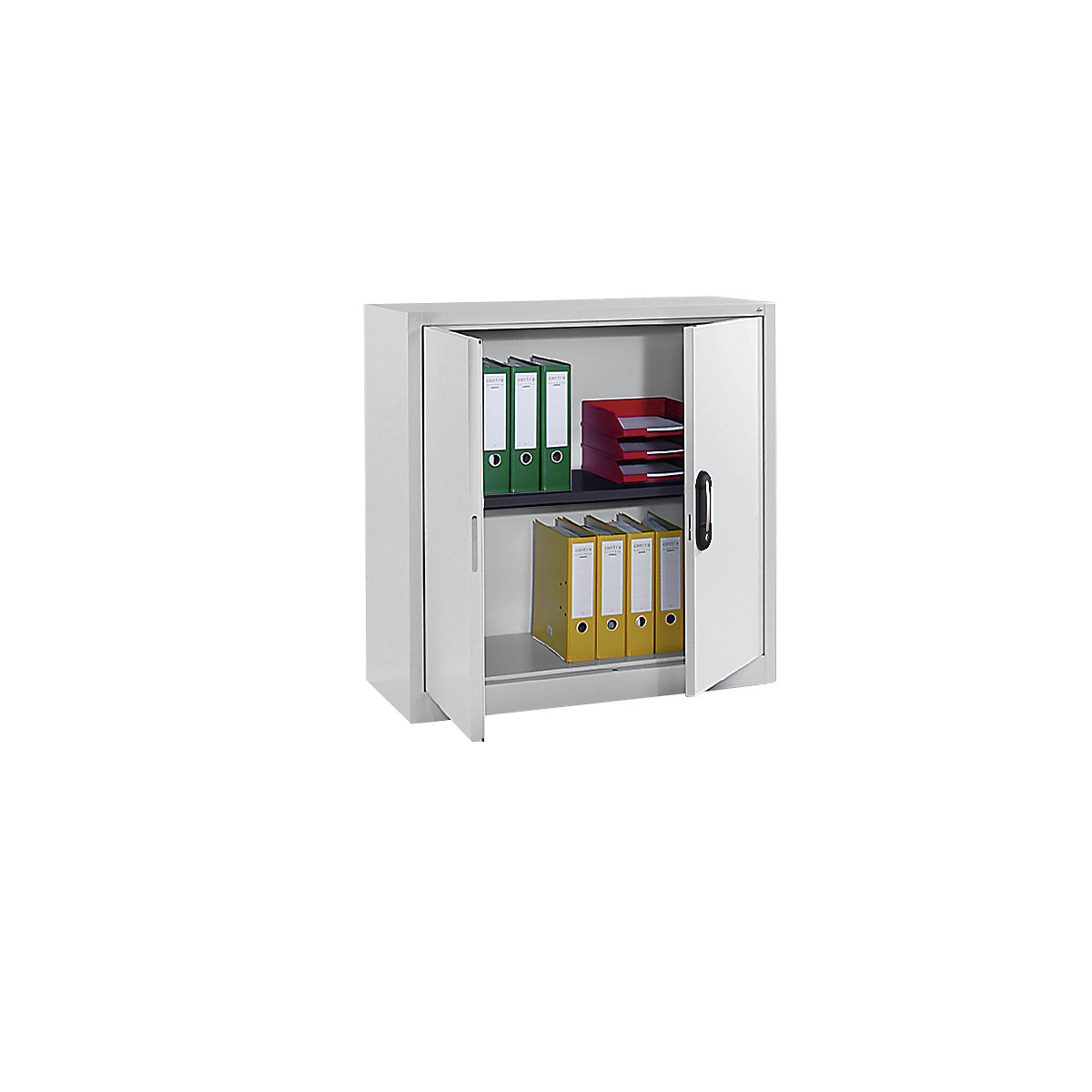 Armario de acero con puertas batientes – C+P