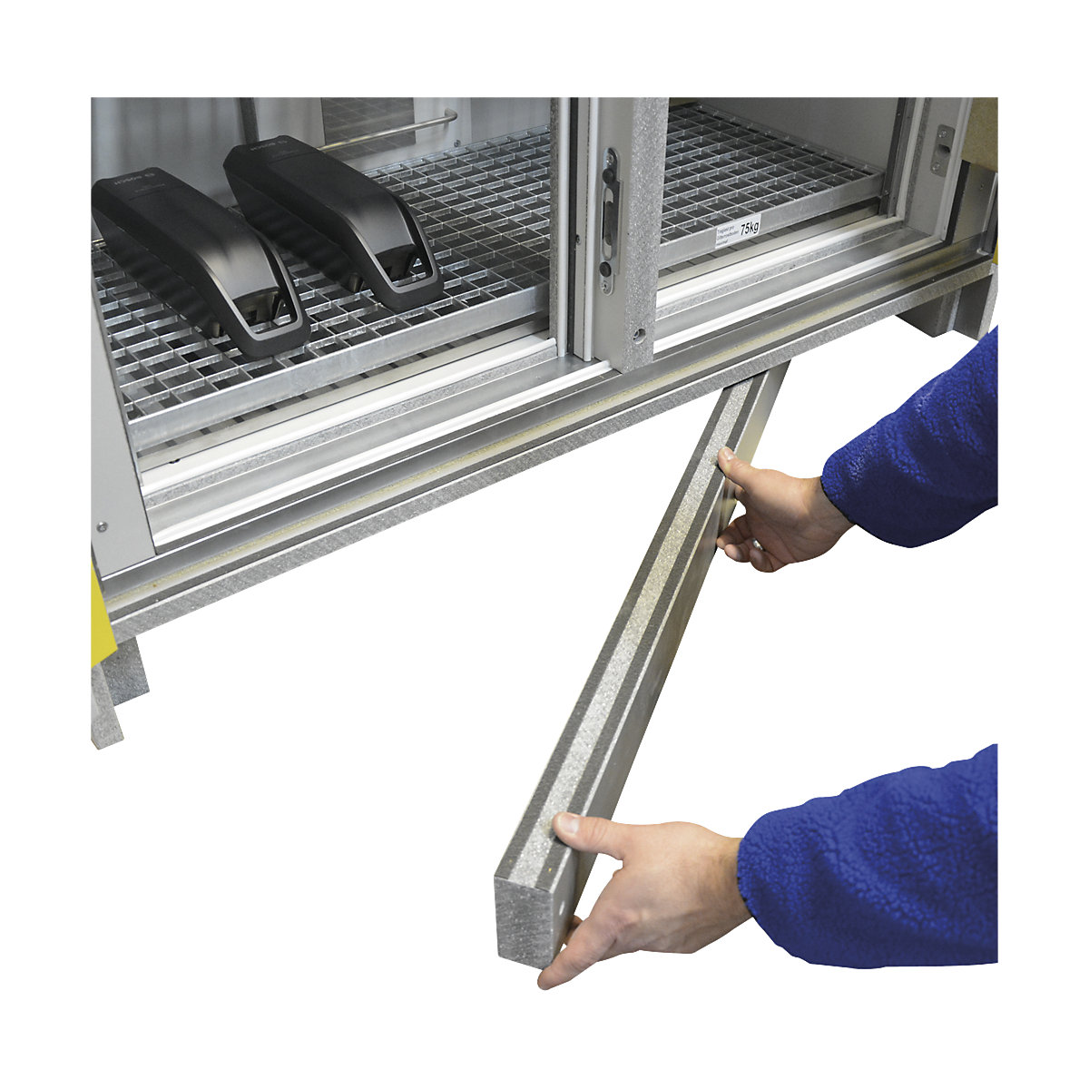 Sigurnosni ormar za skladištenje baterija SiS Li-Ion 90 Safe Pro – LaCont (Prikaz proizvoda 6)-5