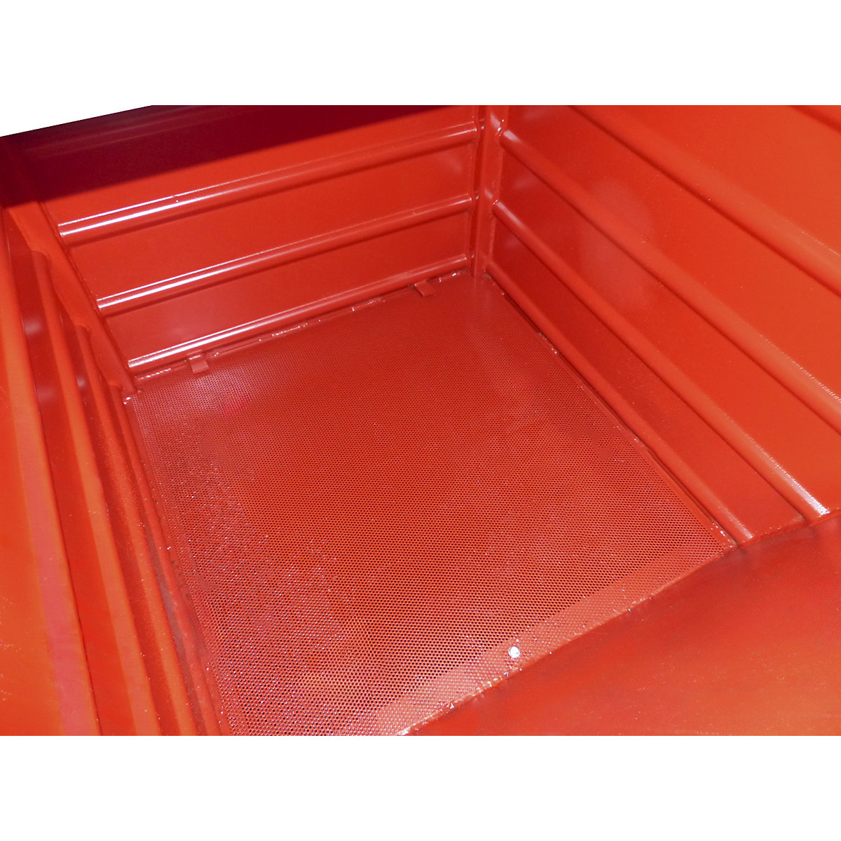 Stapelkiepbak voor spanen BSL met geperforeerde bodemplaat – eurokraft pro (Productafbeelding 4)-3