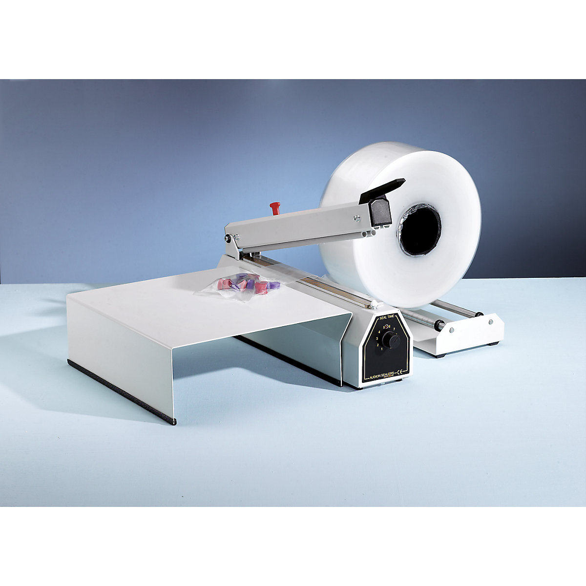 SEALKID tabletop film sealing device – ratioform (Product illustration 2)-1