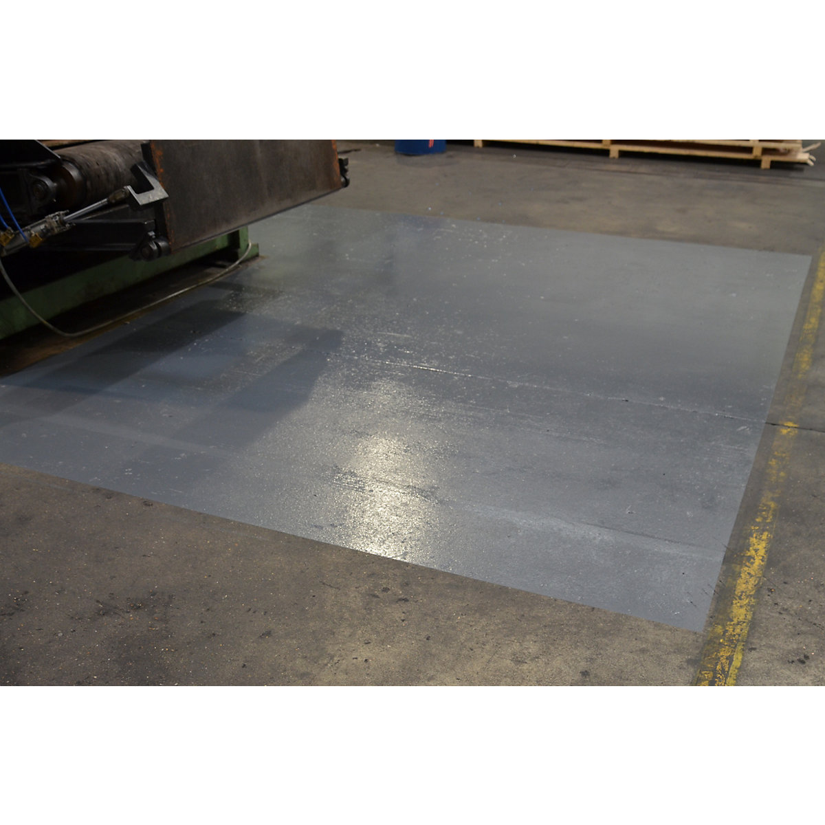 Barva za označevanje tal Industry Floor Paint® – Ampere (Slika izdelka 5)-4