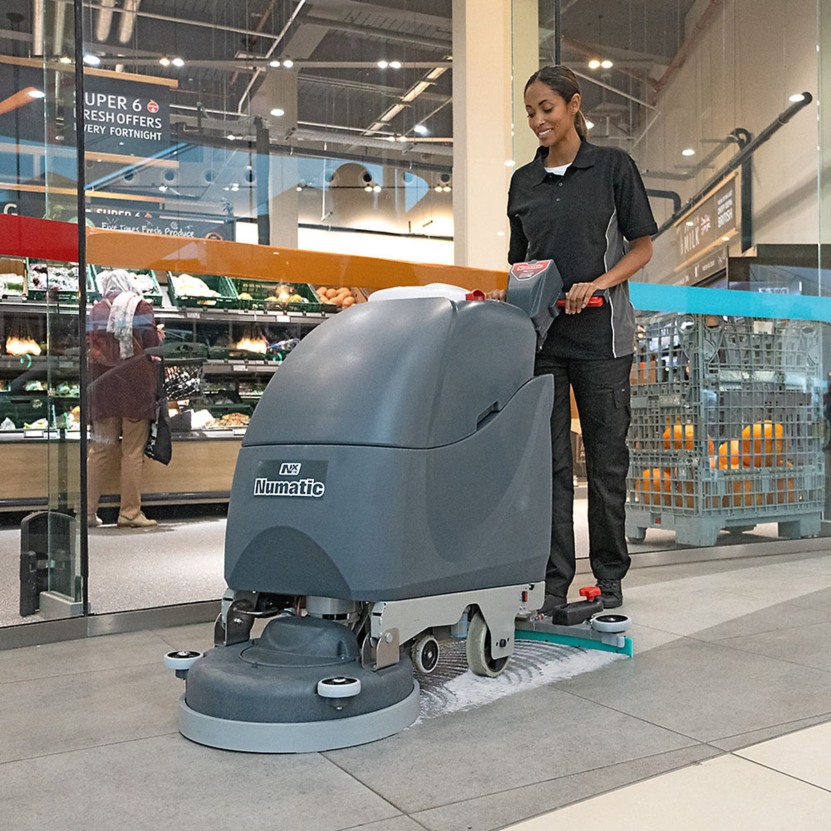 Numatic TBL4045 Twintec Cordless Scrubber Dryer NX1K Battery Powered (Product illustration 5)-4
