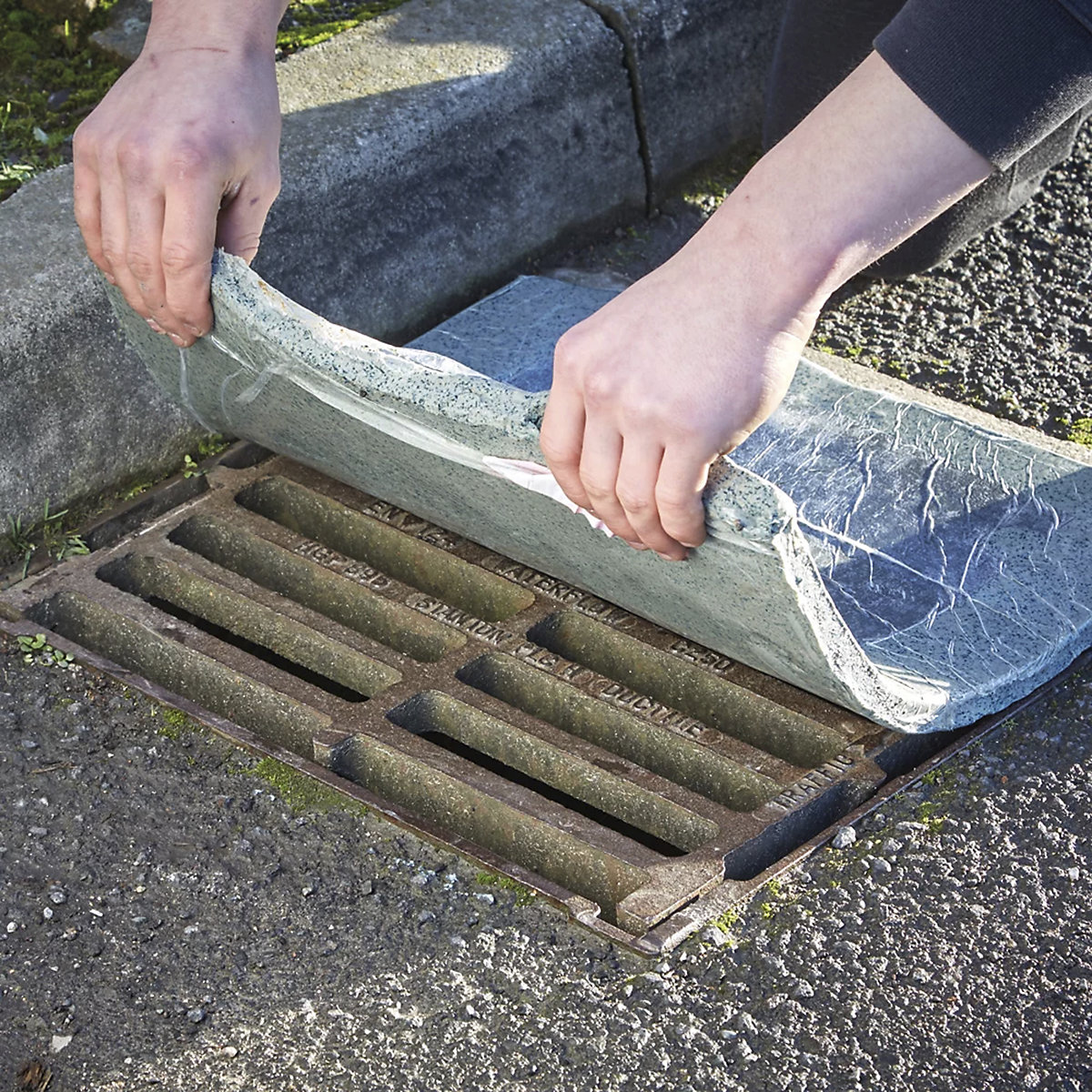 Ecospill Clay Drain Mats | Pack of 2