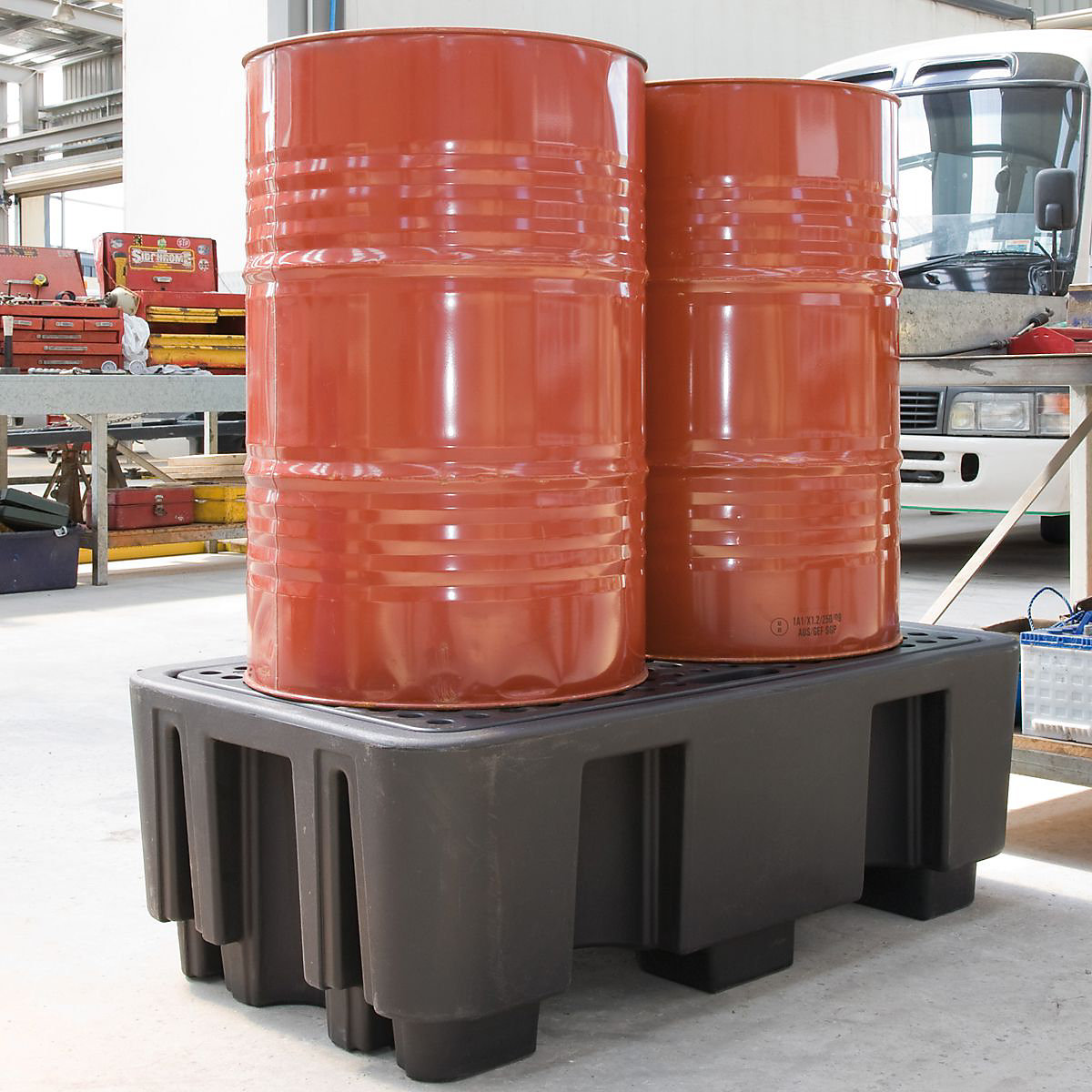 Plastic Two Drum Spill Pallets (Product illustration 5)-4