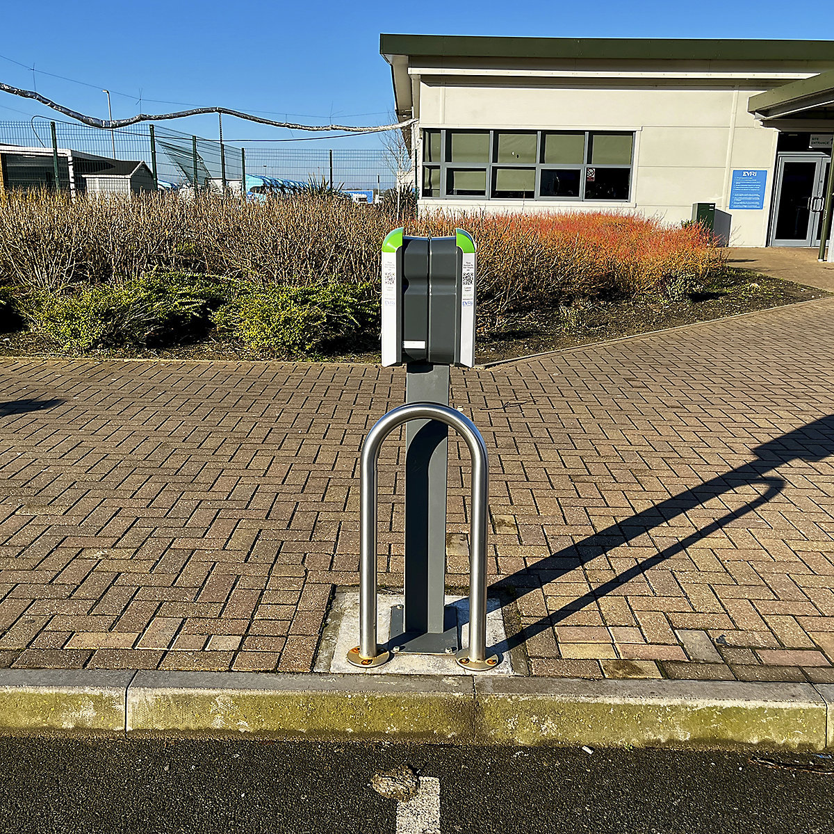 Autopa ECO EV Charger Protection Barrier (Product illustration 10)-9