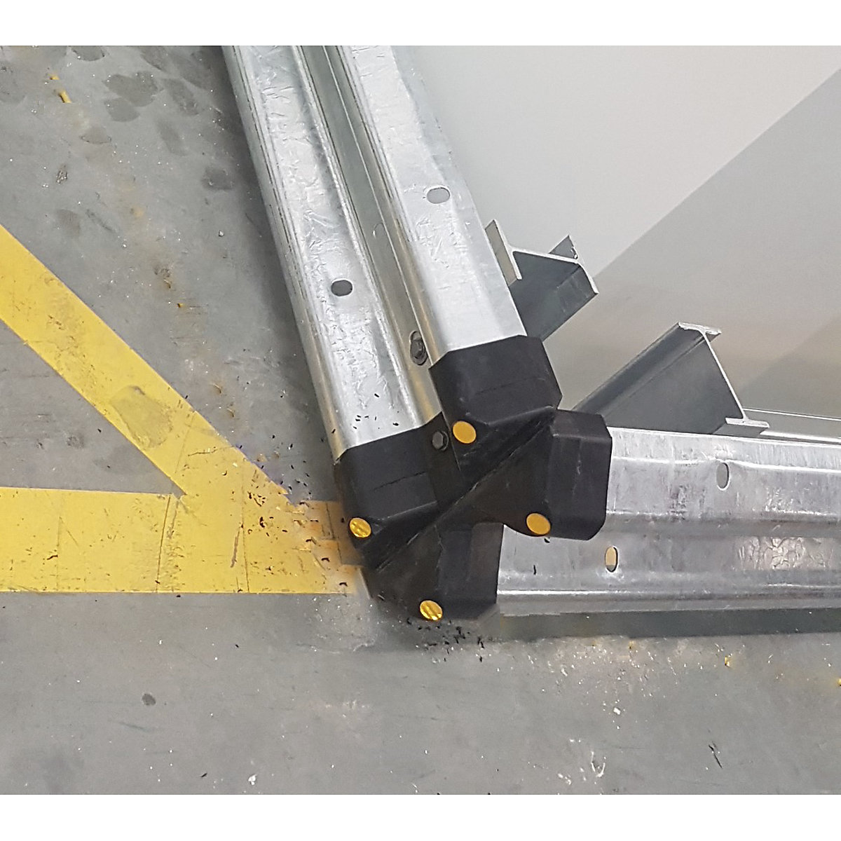 Brandsafe Armco Safety End, Brandsafe Armco Safety End, Brandsafe Armco Safety End | 338h x 92w x 98d mm | Black-0