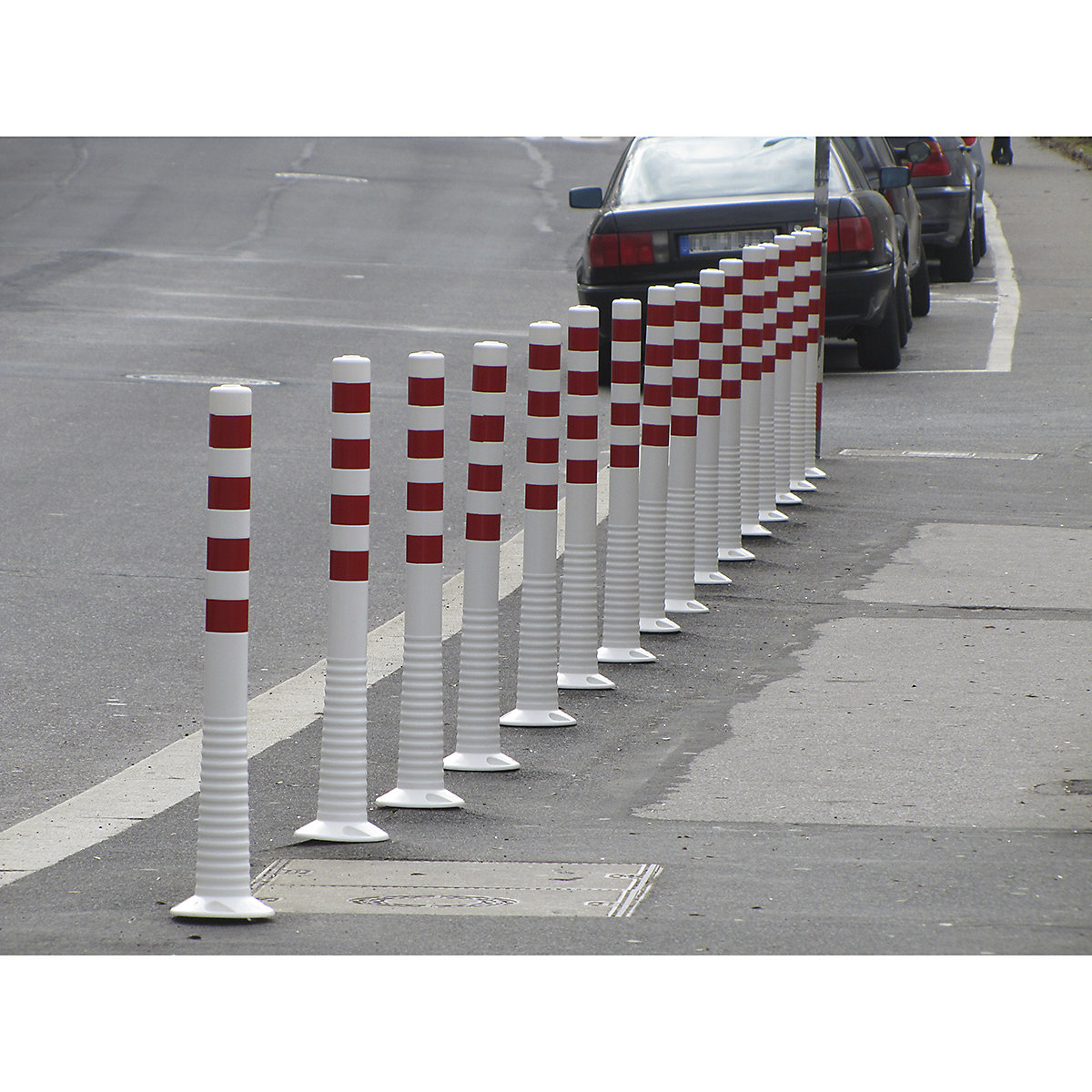 Brandsafe Flexi Delineator Post, Brandsafe Flexi Delineator Post, Brandsafe Flexi Delineator Post | 1000h x 80w x 80d mm | White Post | Red Reflectors-0