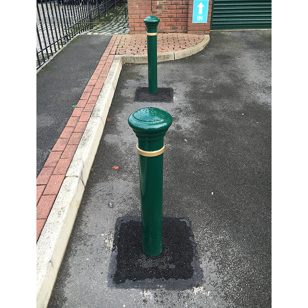 Autopa GFC7000 Ornamental Manchester Bollards