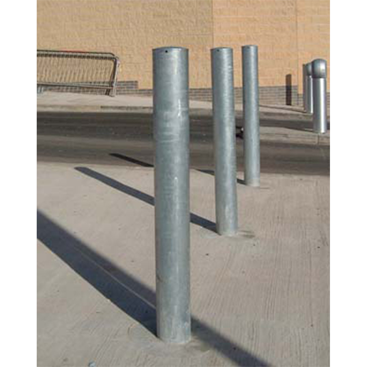Autopa Galvanised Fixed Posts with Plastic Cap | 750mm
