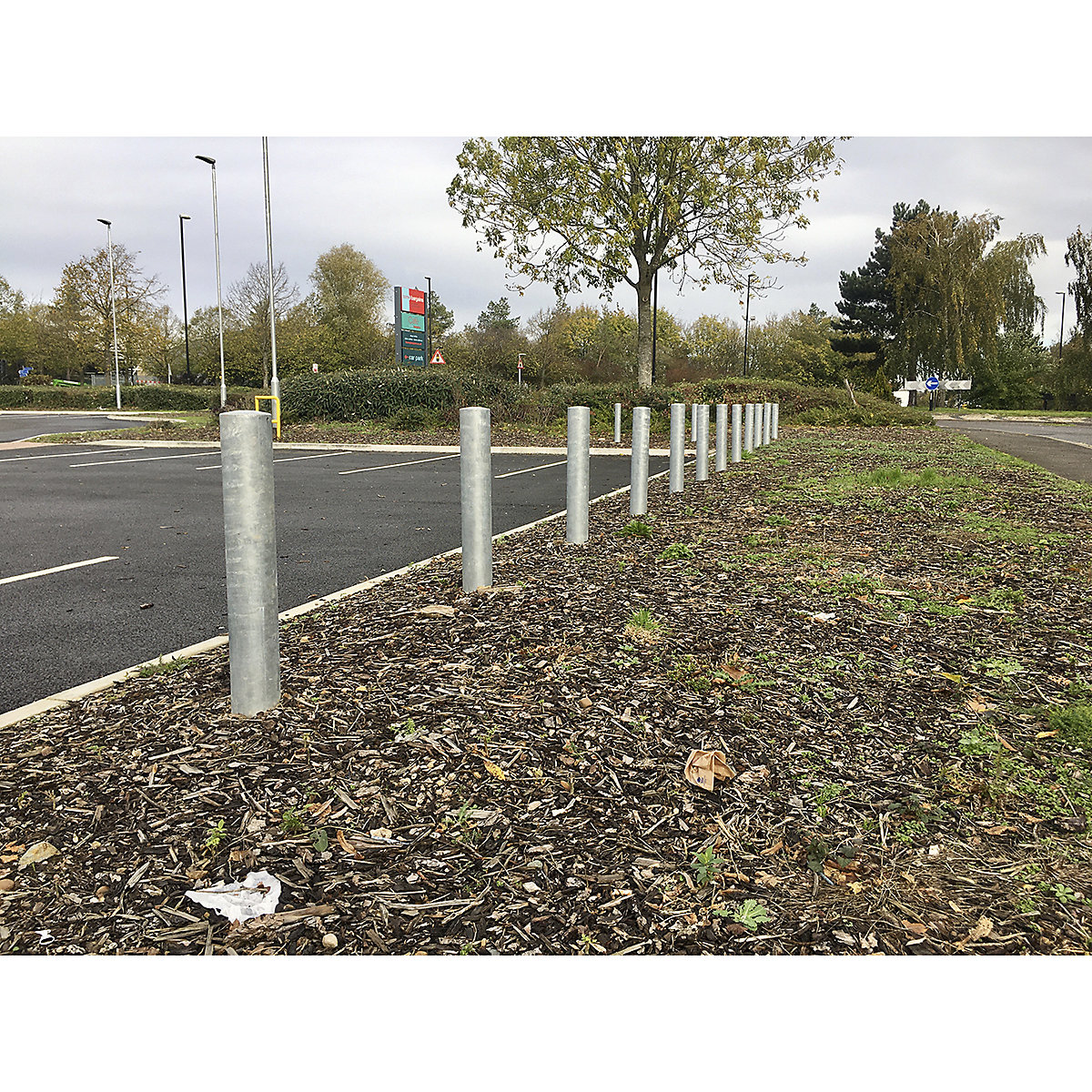 Autopa Galvanised Steel Fixed Bollards