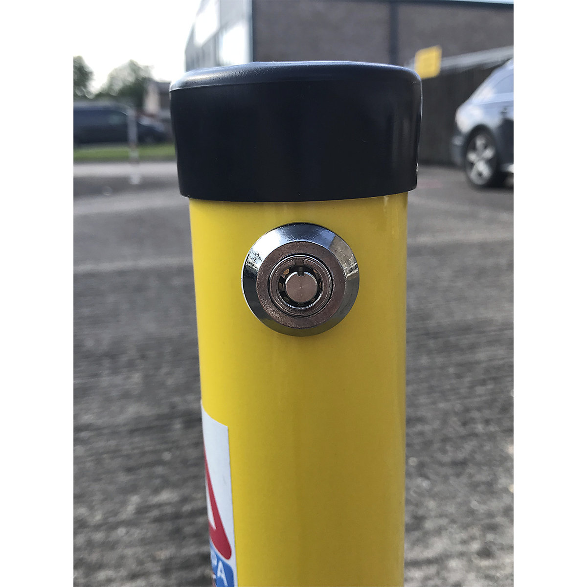 Autopa Hinged Parking Post (Product illustration 3)-2