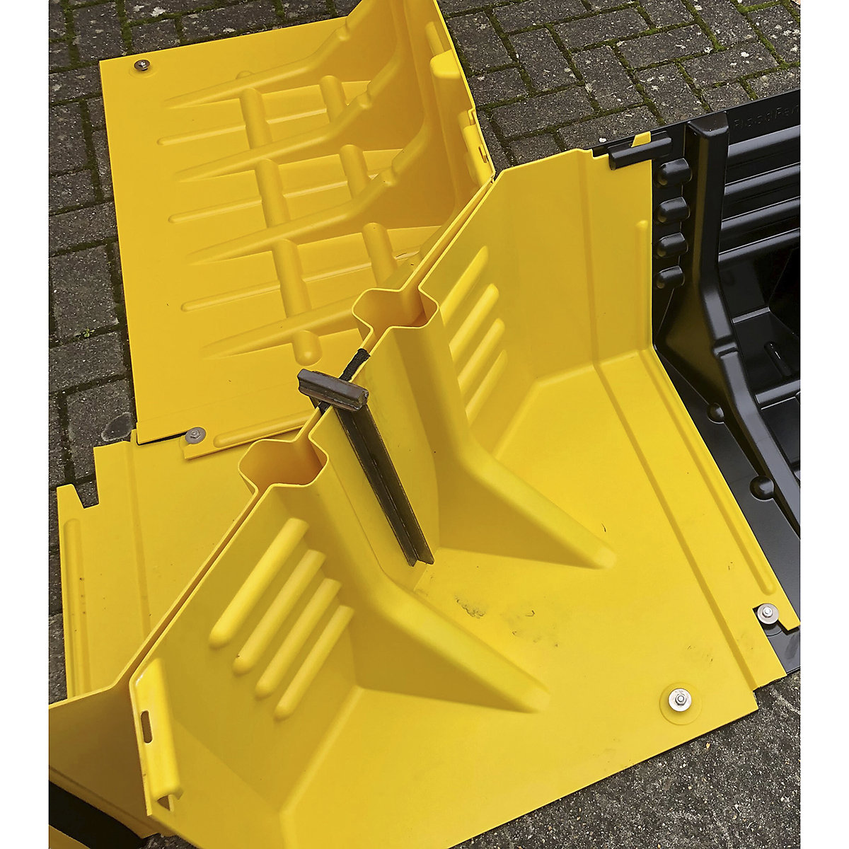 FloodFence Modular Flood Protection System