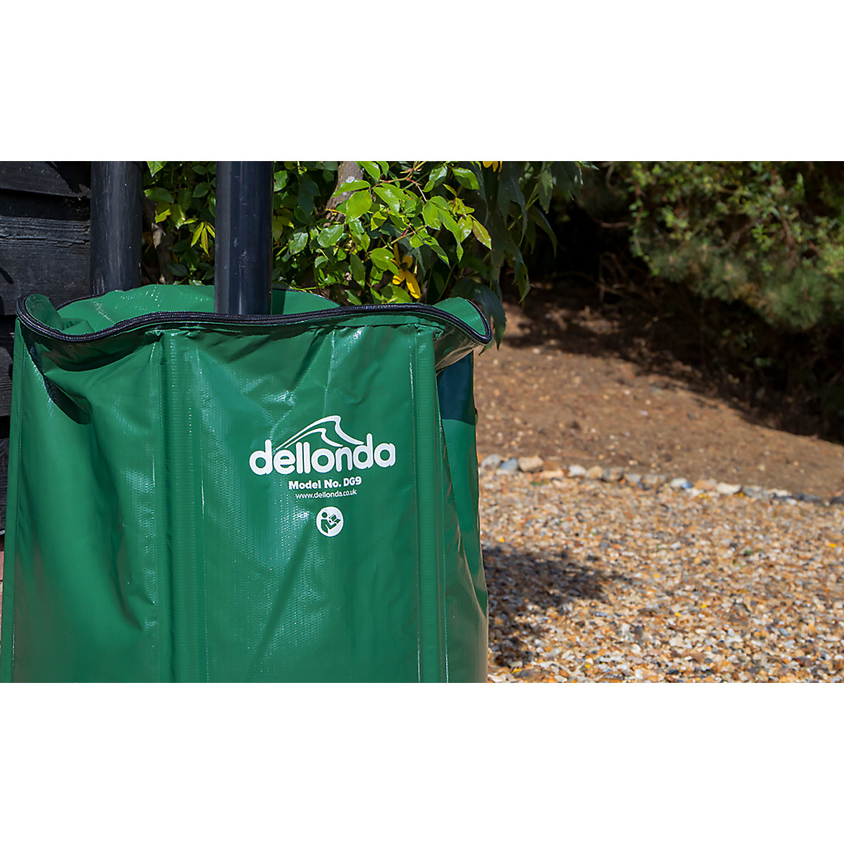 Dellonda 250L Collapsible PVC Garden Water Butt | Zipped Lid & Drain Tap (Product illustration 9)-8