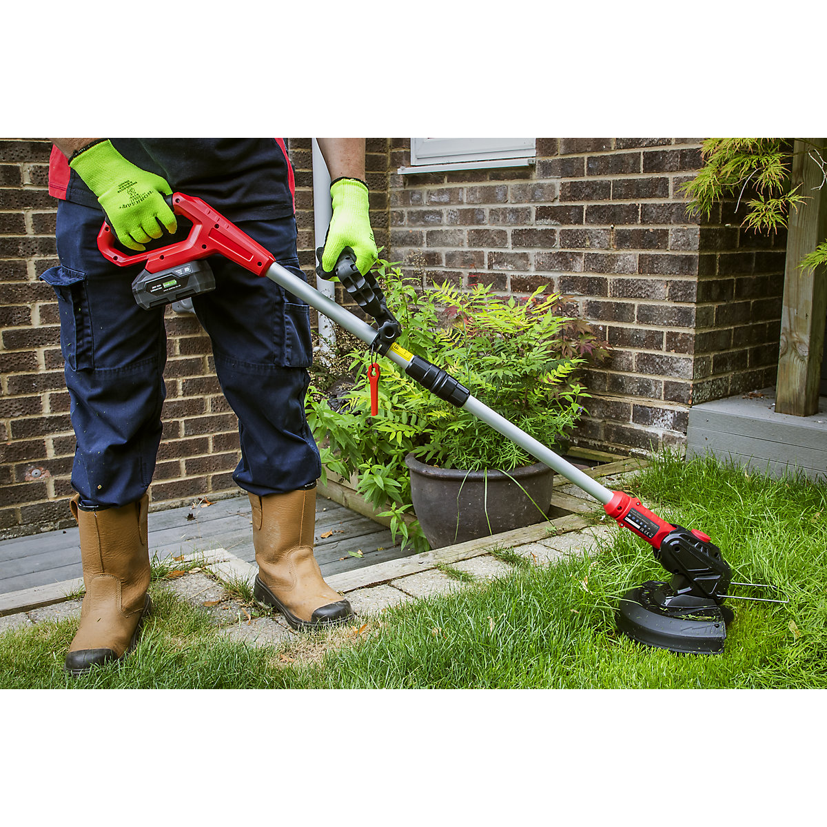 Sealey SV20 Series Cordless Grass Trimmer (Product illustration 7)-6