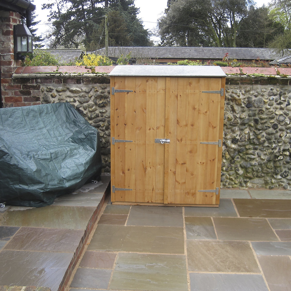 Shire Garden Shiplap Store (Product illustration 2)-1