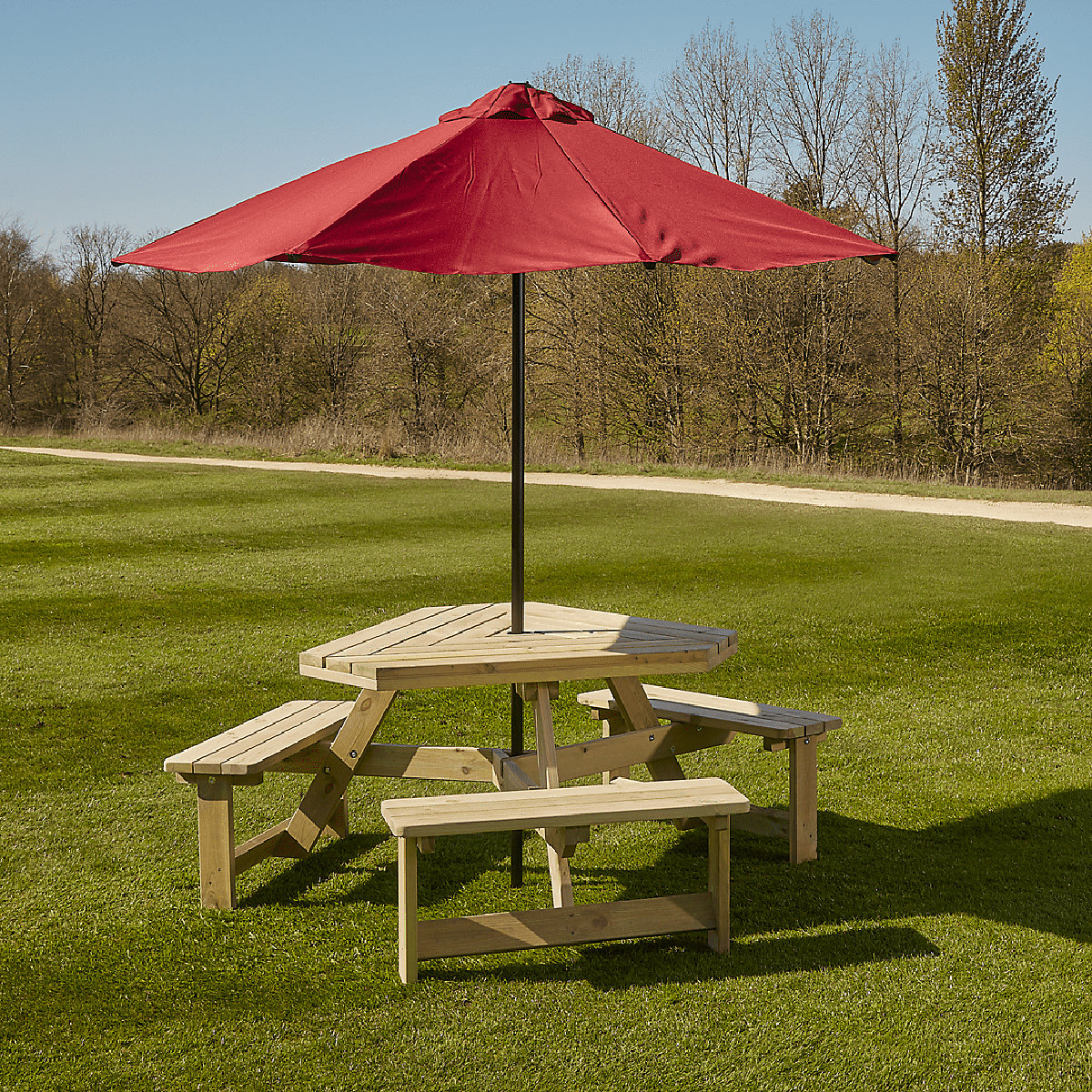 Triangle Picnic Table | 6-9 Seater (Product illustration 4)-3