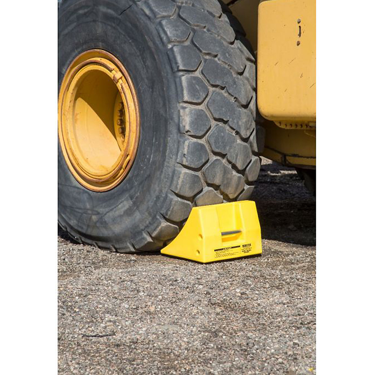Checkers MC Series Wheel Chocks (Product illustration 2)-1