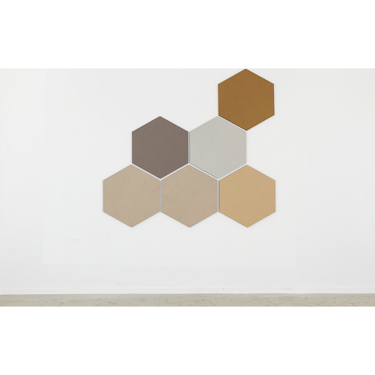 Hatszögű formatervezett jelölőtűs fal – Chameleon (Termék képe 6)-5