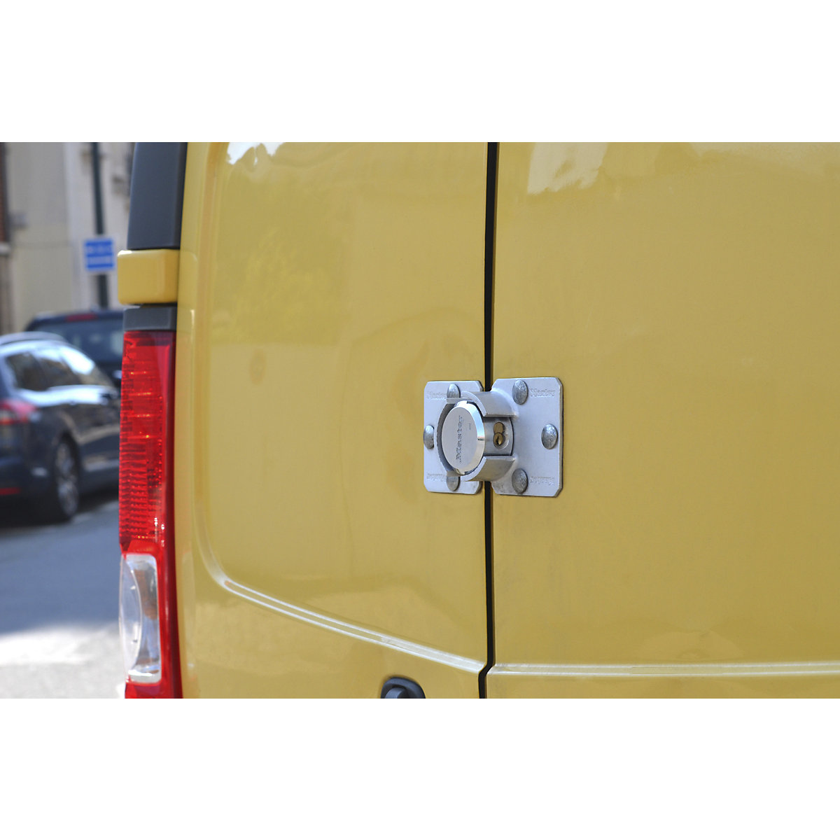 Lacăt pentru bare de sarcini grele – Masterlock (Imagine produs 2)-1