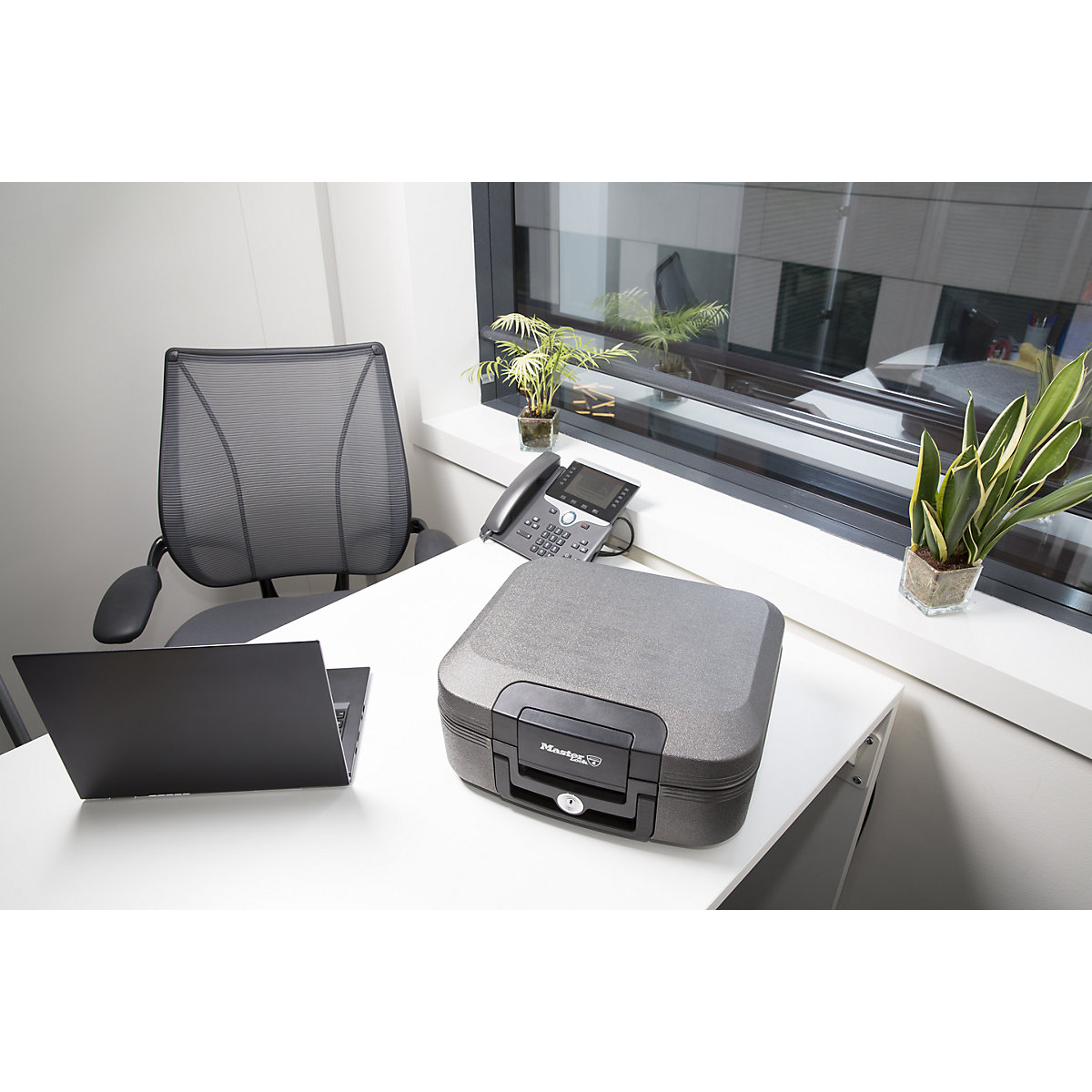 Cutie pentru documente – Masterlock (Imagine produs 4)-3