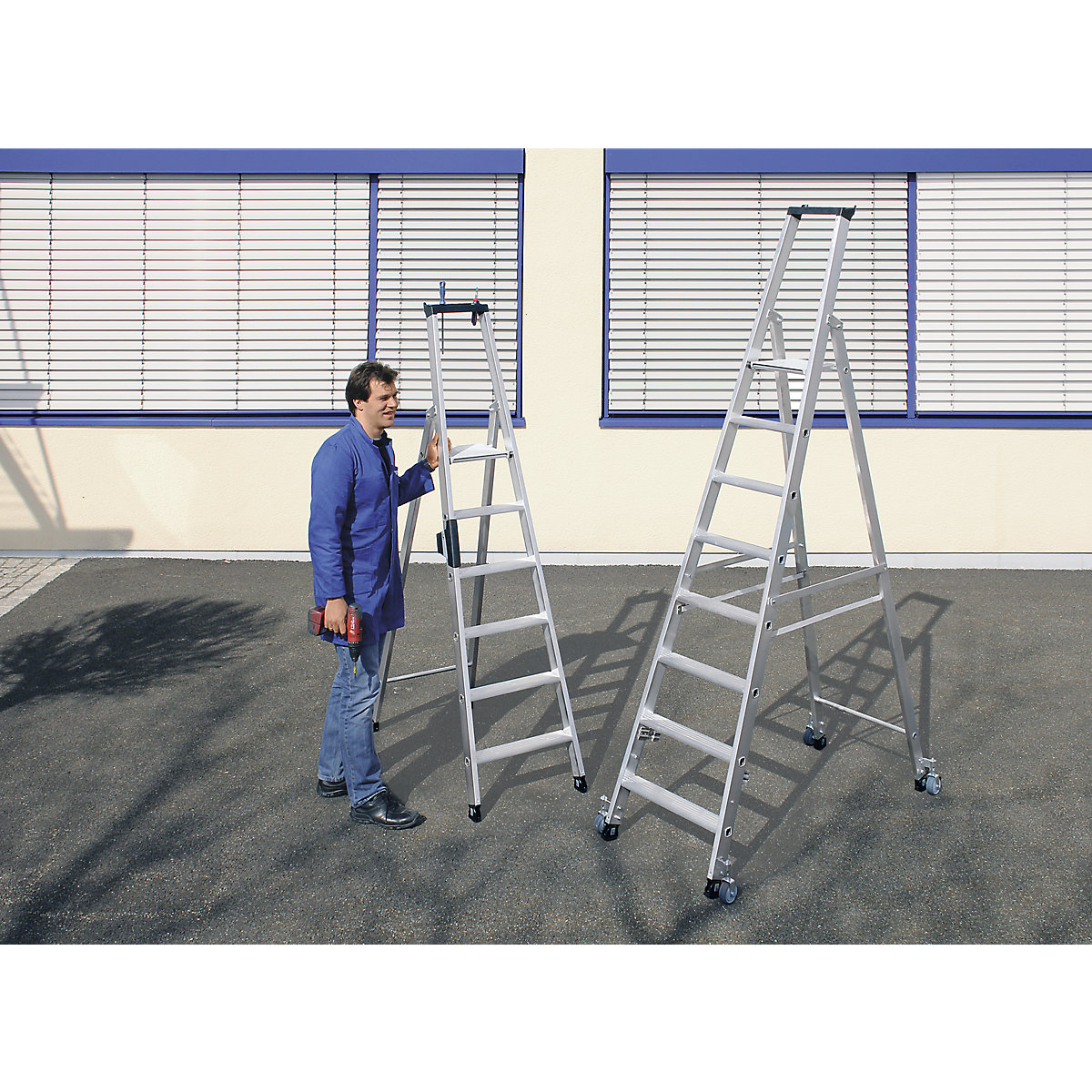 Stojací rebrík so stupňami, jednostranný – MUNK (Zobrazenie produktu 2)-1