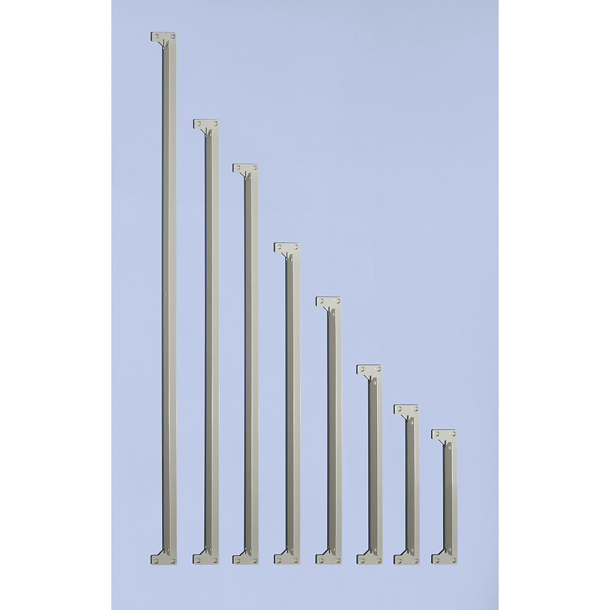 Combination boltless shelving component