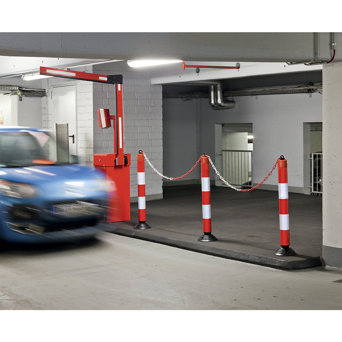 Potelet de signalisation avec capuchon à œillet, modèle 100-TL, hauteur 1050 mm, réfléchissant rouge-blanc-0