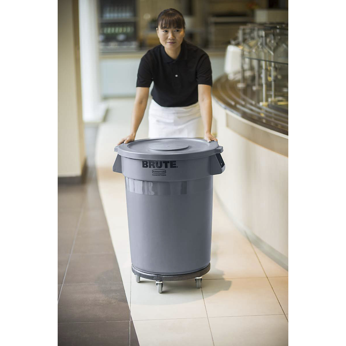 Zbiralnik perila / voziček za smeti – Rubbermaid (Slika izdelka 8)-7