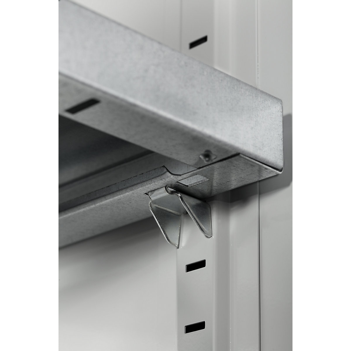 Skříň pro nabíjení akumulátorů – LISTA (Obrázek výrobku 4)-3