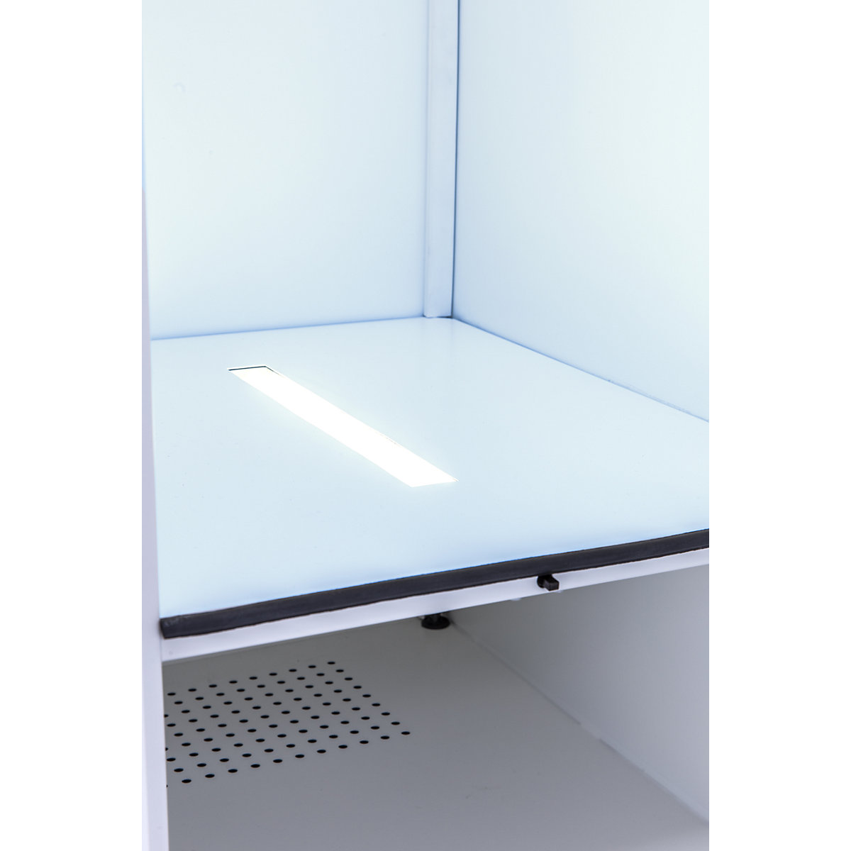UV-C cloakroom locker – C+P (Product illustration 6)-5