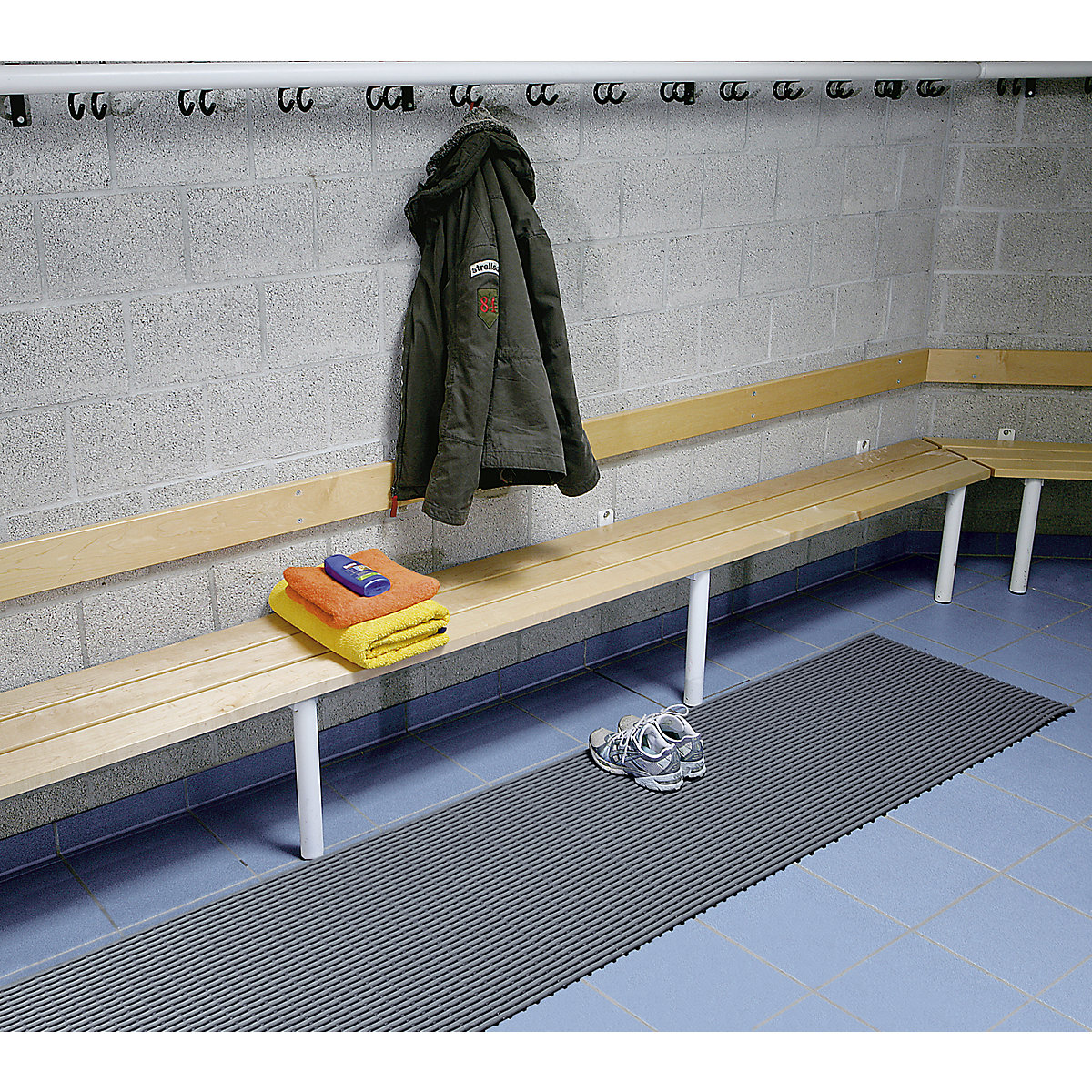 Floor mat for showers and changing rooms (Product illustration 5)-4