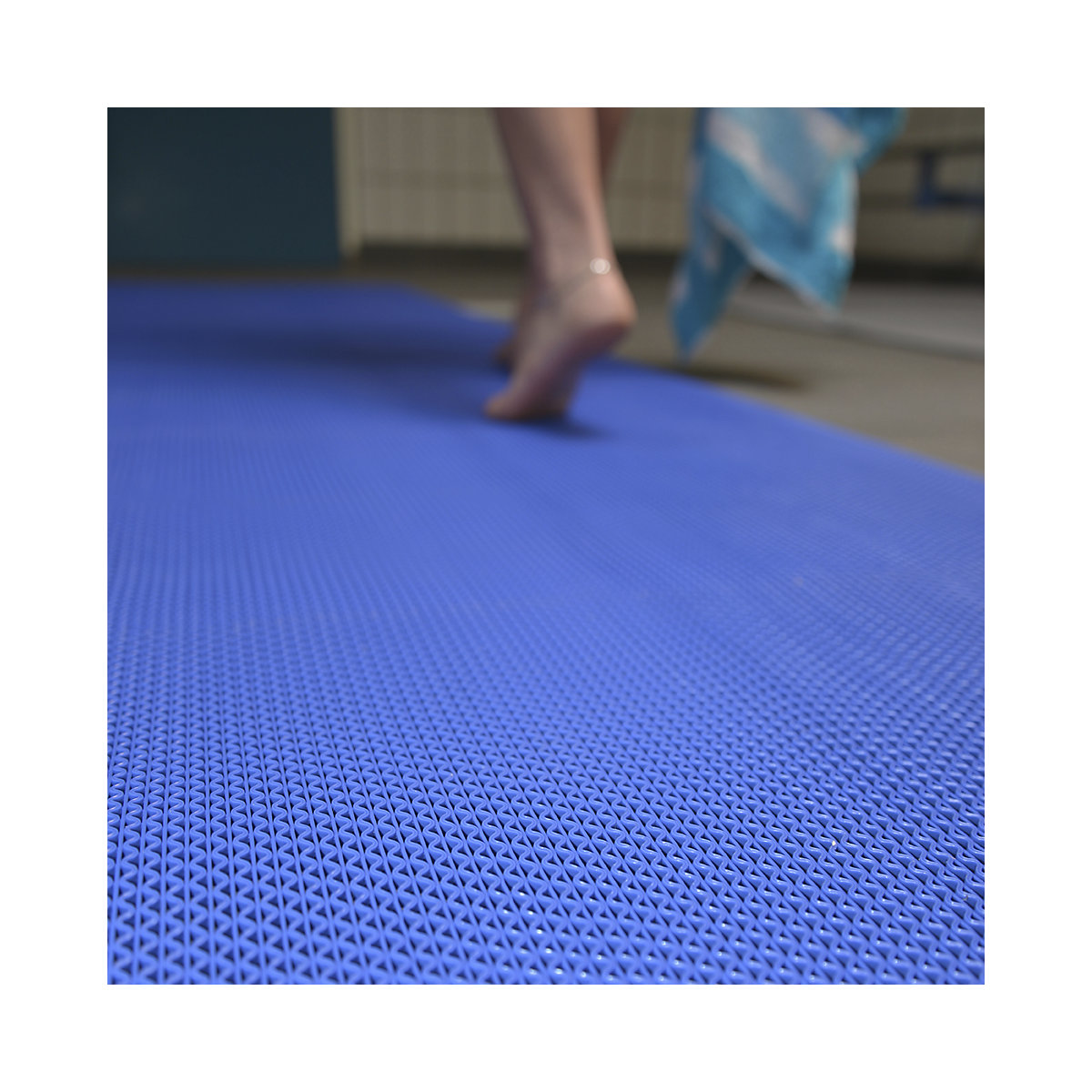 Csúszásgátló szőnyeg vizes helyiségekbe, magasság 5,3 mm – NOTRAX (Termék képe 2)-1
