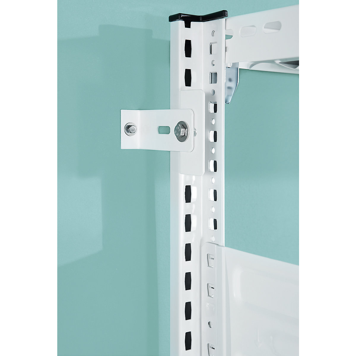 Wandbevestiging met schroeven en pluggen – eurokraft pro