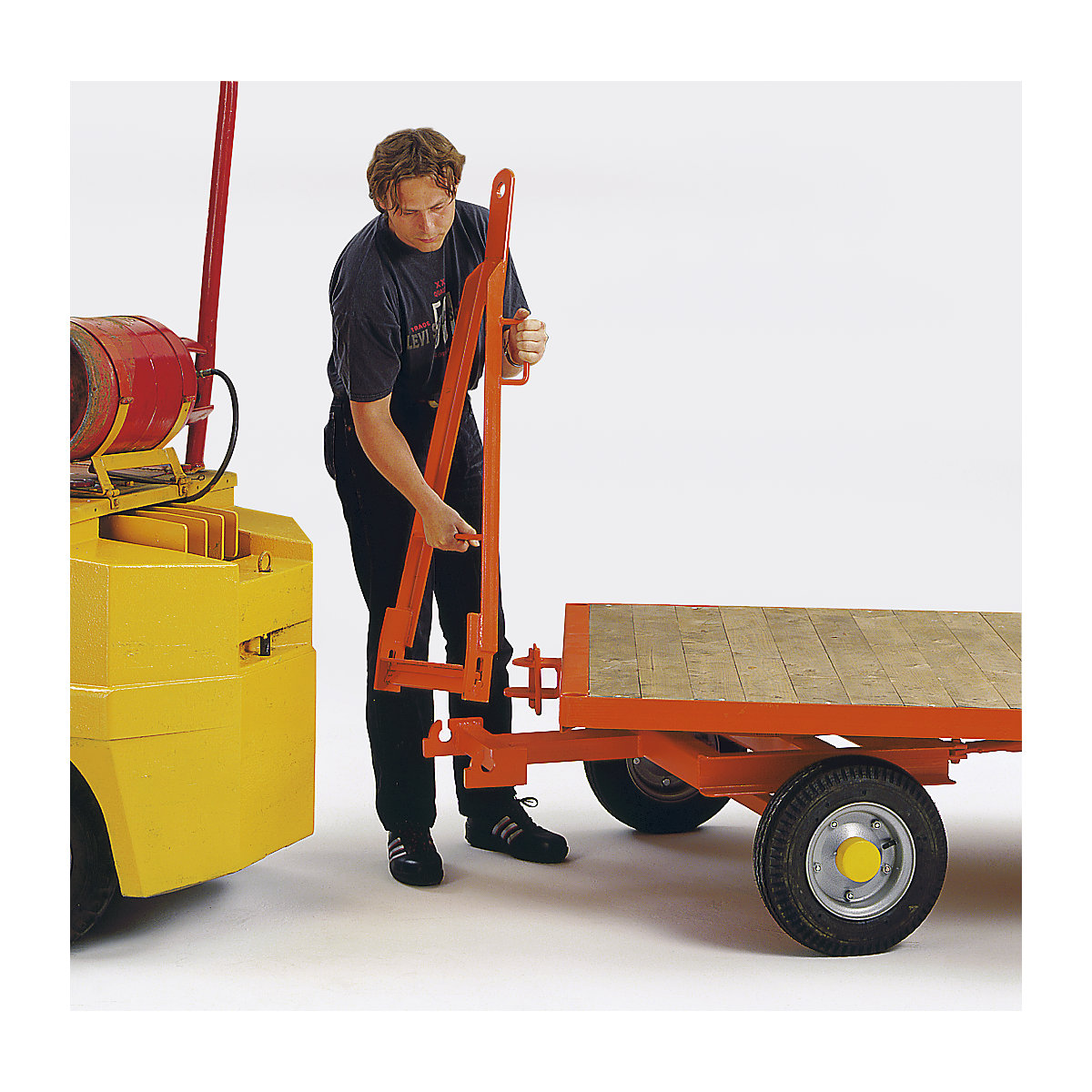 Aanhangwagen (Productafbeelding 2)-1