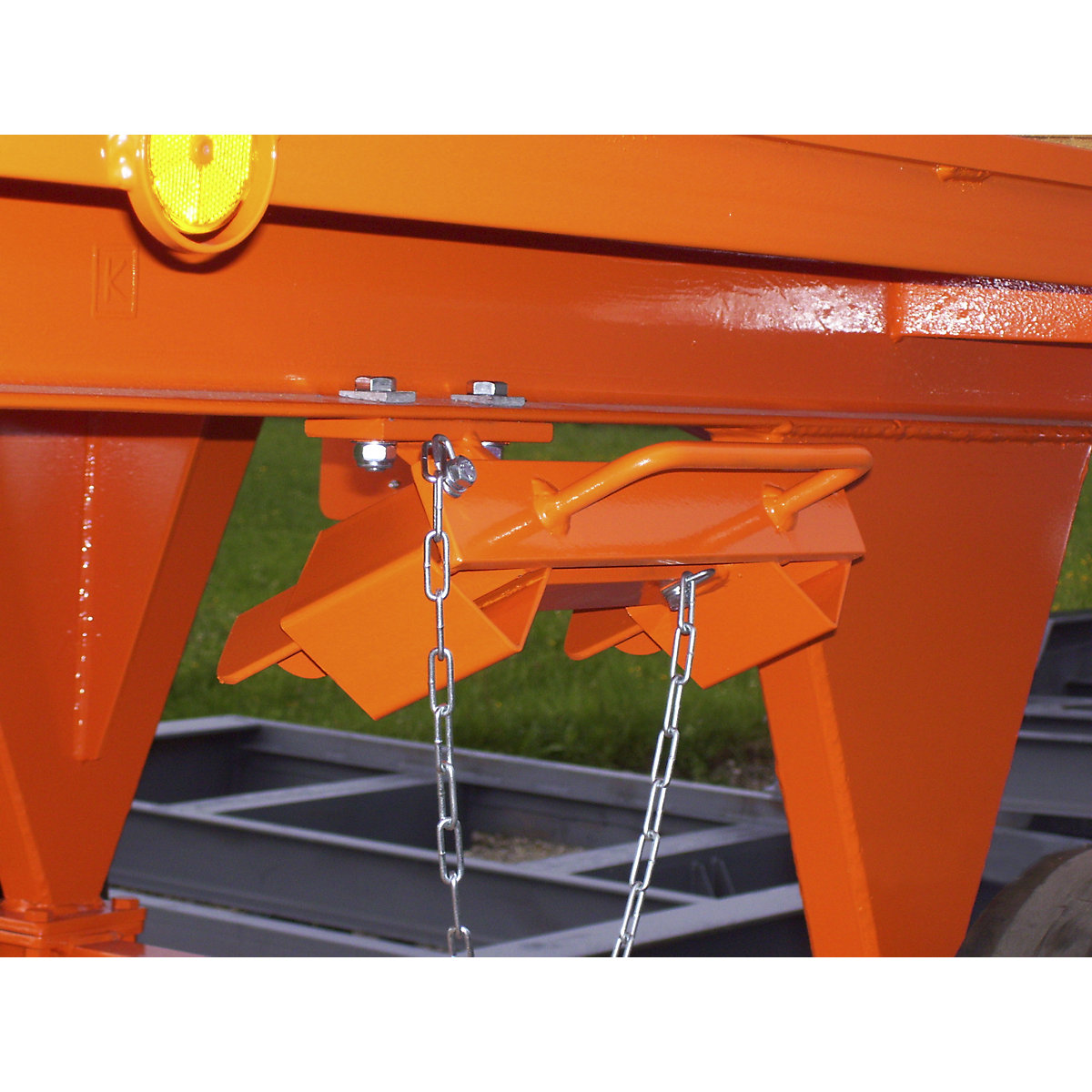 Dwustronny klin pod koła – eurokraft pro (Zdjęcie produktu 3)-2