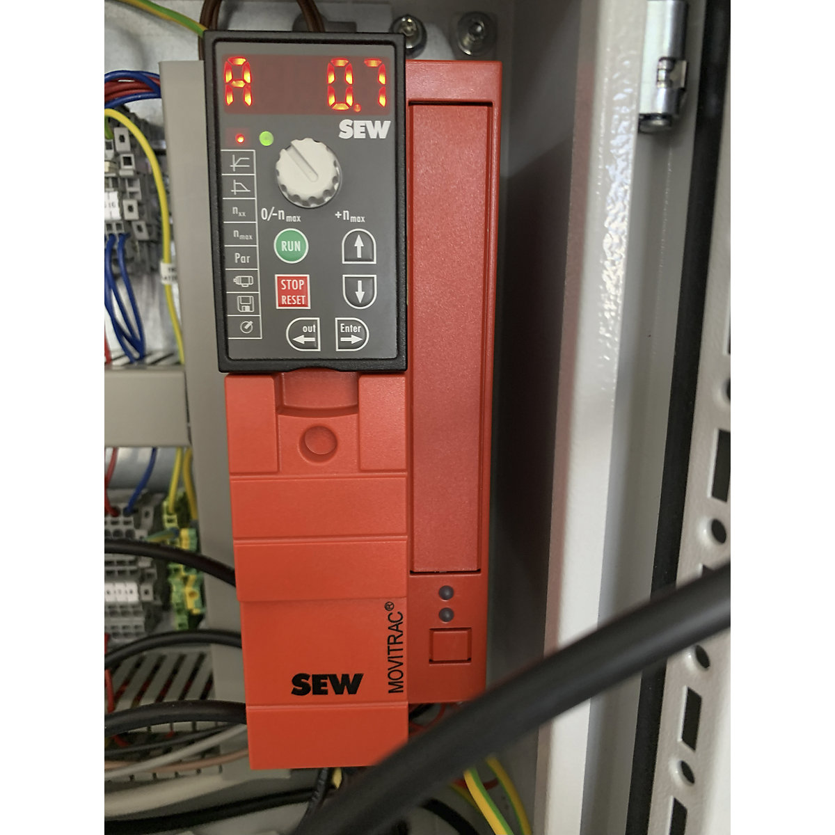 Acionamento para montagem em quadro elétrico I – QuickMOVE (Imagem do produto 2)-1