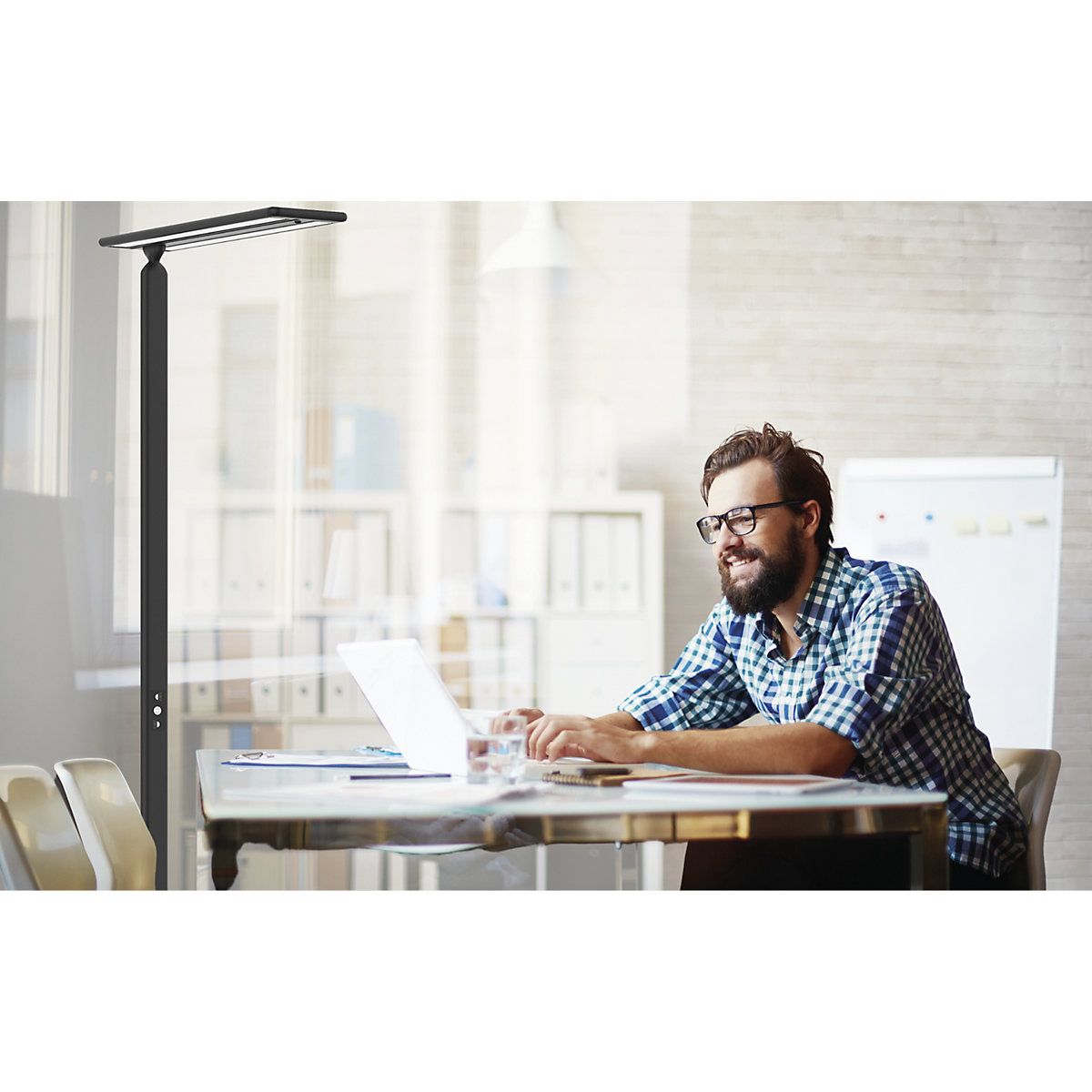 Lampada a stelo a LED Larimar – Hansa (Foto prodotto 3)-2