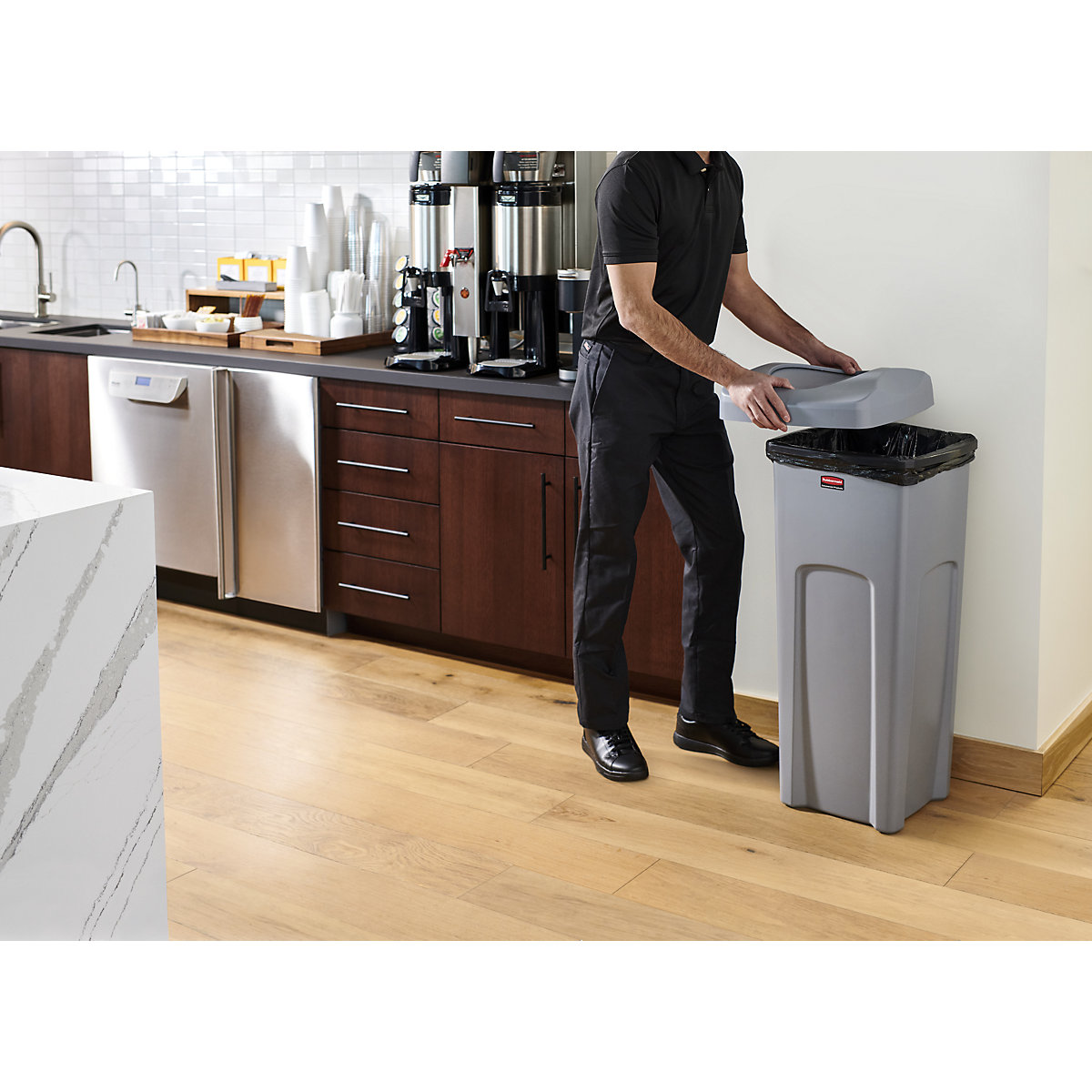 UNTOUCHABLE® recyclable waste container – Rubbermaid (Product illustration 3)-2