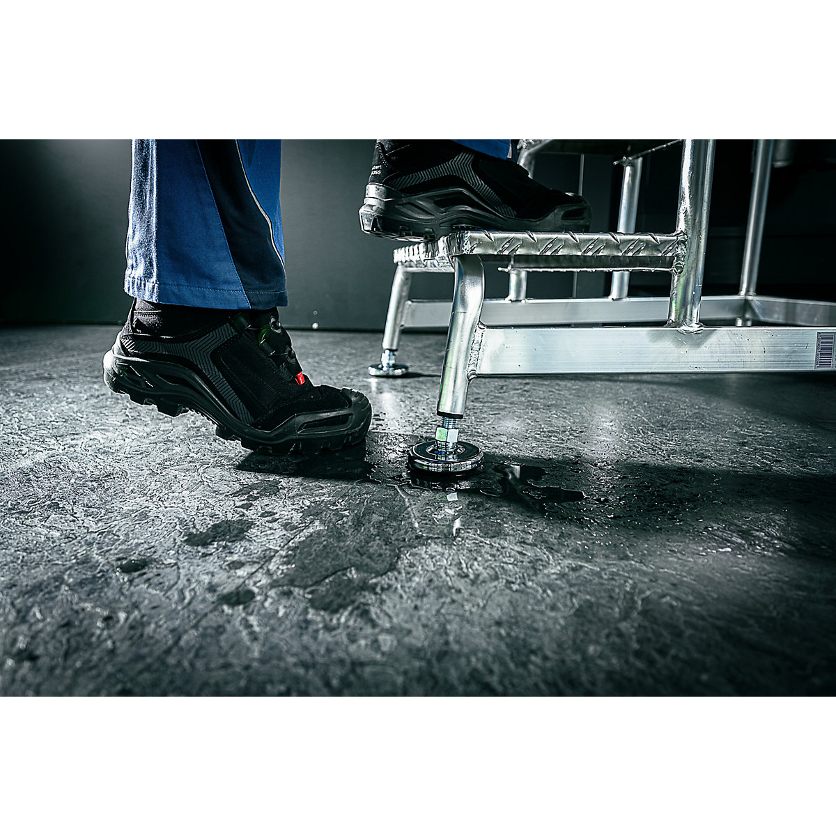 Adjustable feet (Product illustration 3)-2