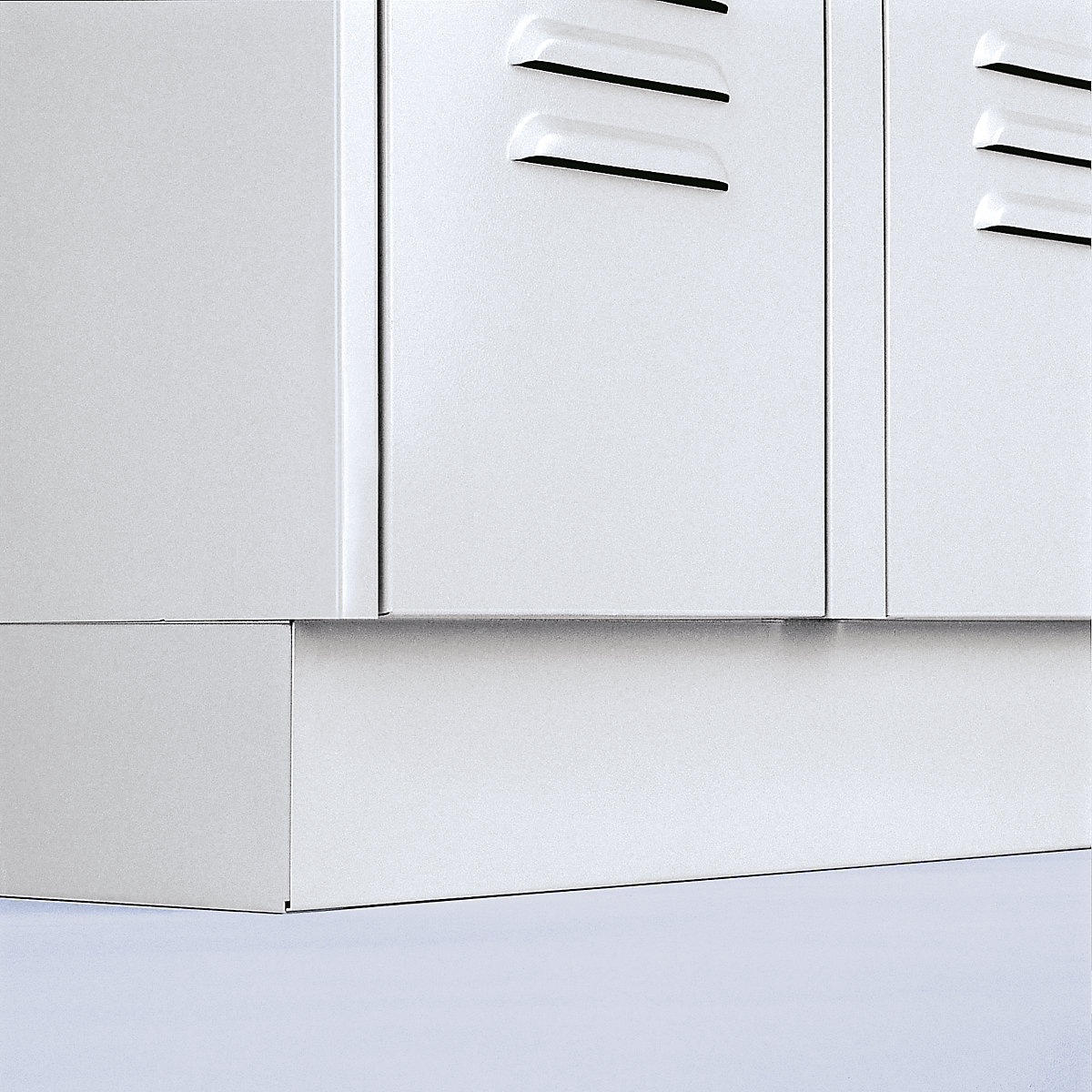 Plinth – Wolf (Product illustration 2)-1