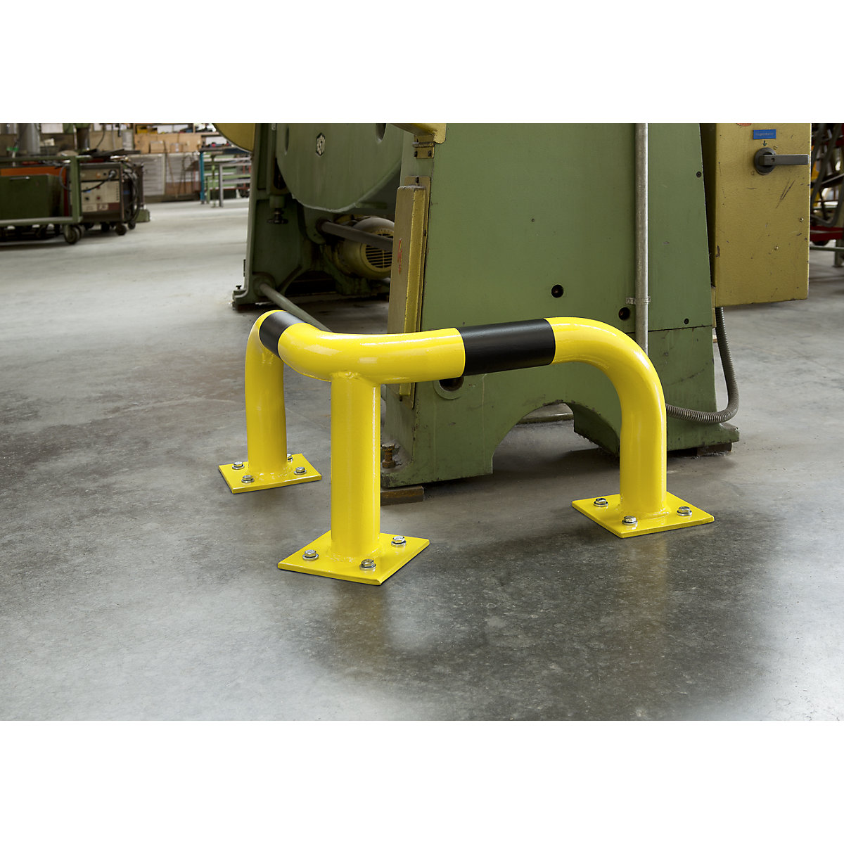 Corner crash protection bar (Product illustration 2)-1