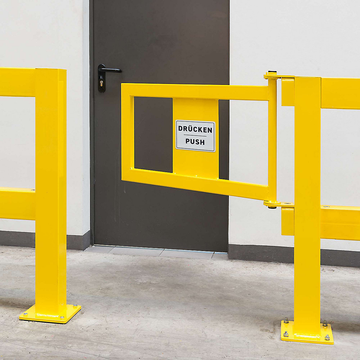 Gate for safety railing – Black Bull (Product illustration 2)-1